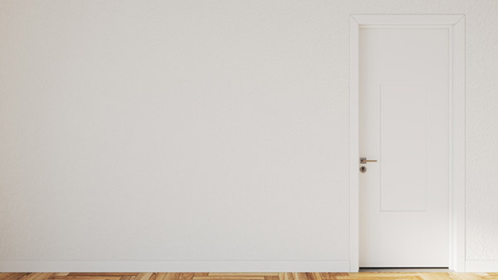 Internal walls and doorway in a room